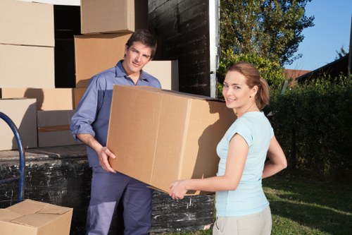 Residential packing boxes suited to flats and houses in Richmond upon Thames